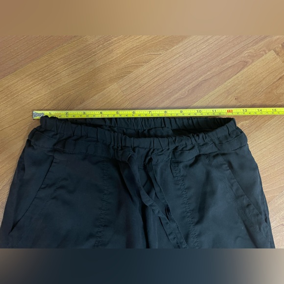 GUESS 100% Silk Joggers - Picture 5 of 8